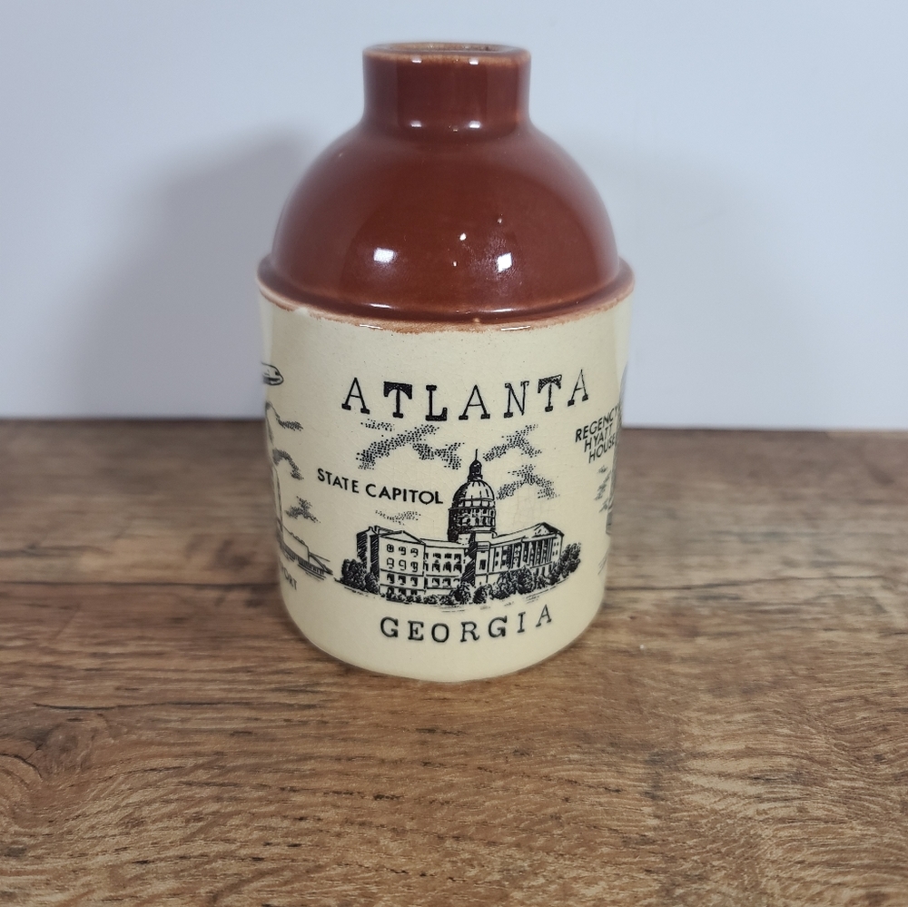 Atlanta Georgia Made In Japan Stoneware Small Jug.